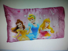 Load image into Gallery viewer, Disney Princess Toddler Bedding Set "Heart of Princess"