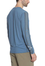 Load image into Gallery viewer, Gerry Menâ€™s Rashguard Long Sleeve Sun Protection T-Shirt
