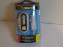 Load image into Gallery viewer, Fm Transmitter for Ipod/mp3
