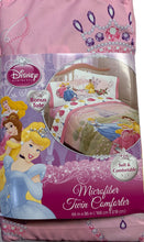 Load image into Gallery viewer, Disney Princess "Jeweled Fantasy" Comforter - Twin
