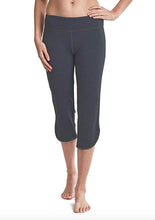 Load image into Gallery viewer, Tuff Athletics Women's Crop Capri Pants
