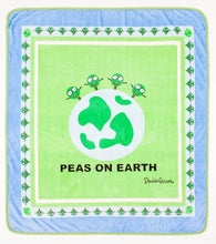 Load image into Gallery viewer, David &amp; Goliath 100-Percent Polyester Peas On Earth Throw
