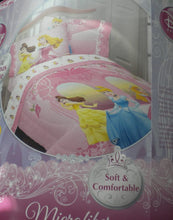Load image into Gallery viewer, Disney Princess Microfiber Twin Comforter
